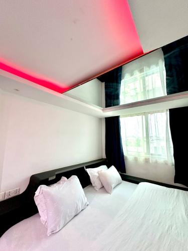 whatsapp_image_2026-01-18_at_4